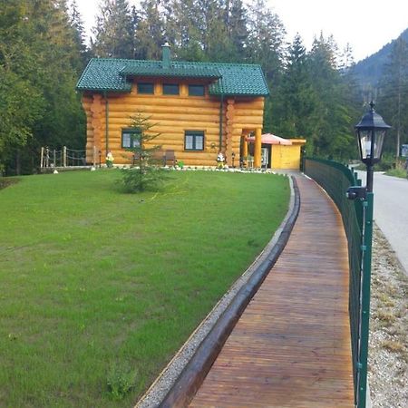 Ferienwohnungen Blockhaus - Zwergenhaeusl Grünau im Almtal Exteriör bild
