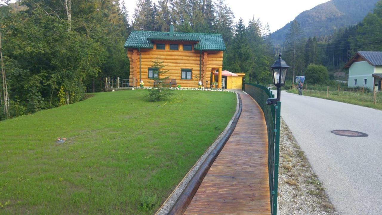 Ferienwohnungen Blockhaus - Zwergenhaeusl Grünau im Almtal Exteriör bild