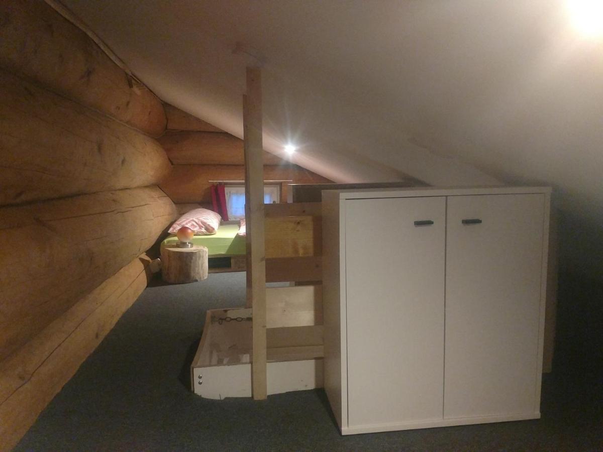 Ferienwohnungen Blockhaus - Zwergenhaeusl Grünau im Almtal Exteriör bild